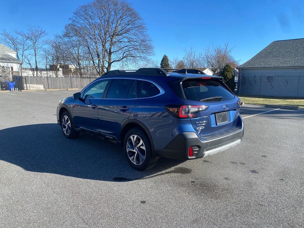 Used 2020 Subaru Outback Limited image 8