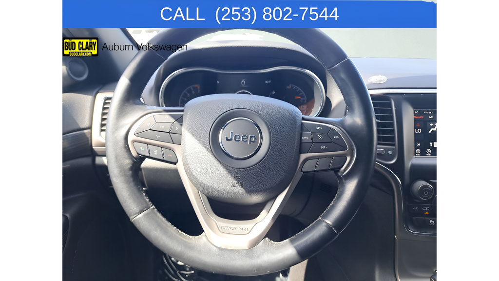 Used 2020 Jeep Grand Cherokee Laredo AWD/4WD image 17