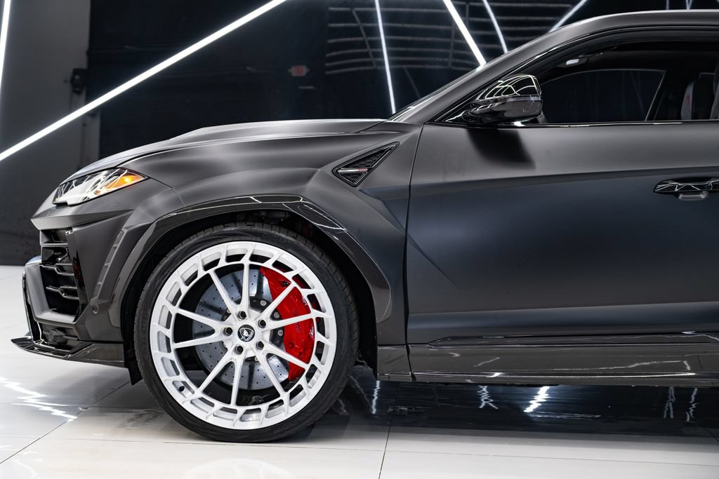 Used 2021 Lamborghini Urus AWD/4WD image 8
