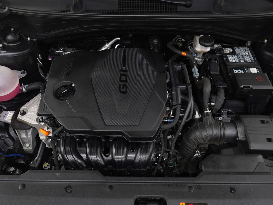 Used 2025 Kia Sportage SX image 34