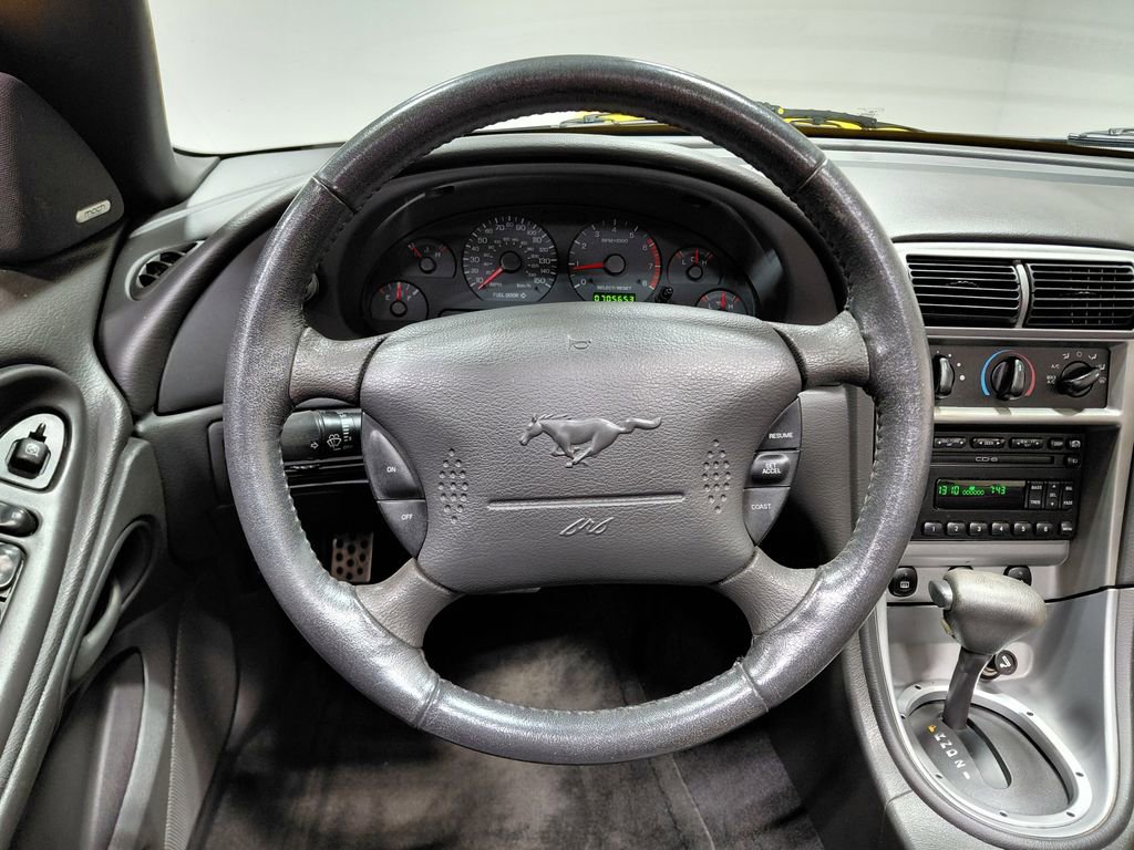 Used 2004 Ford Mustang GT image 31