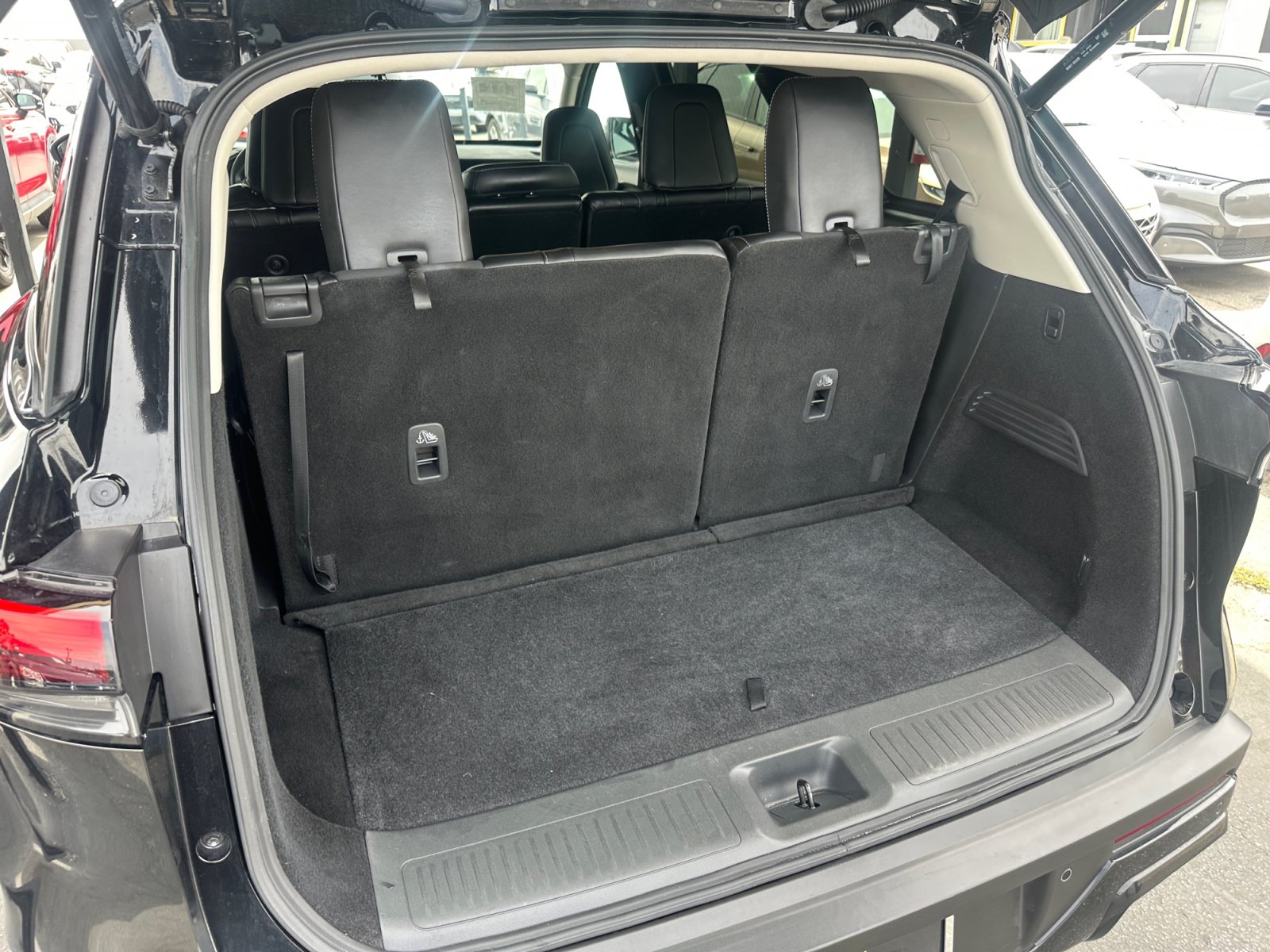 Used 2025 INFINITI QX60 Pure FWD image 28