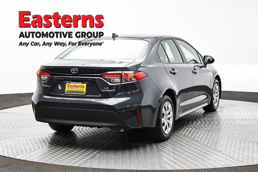 Used 2023 Toyota Corolla LE FWD image 5