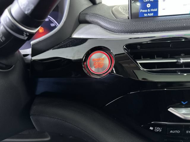 Used 2025 Acura MDX FWD image 17