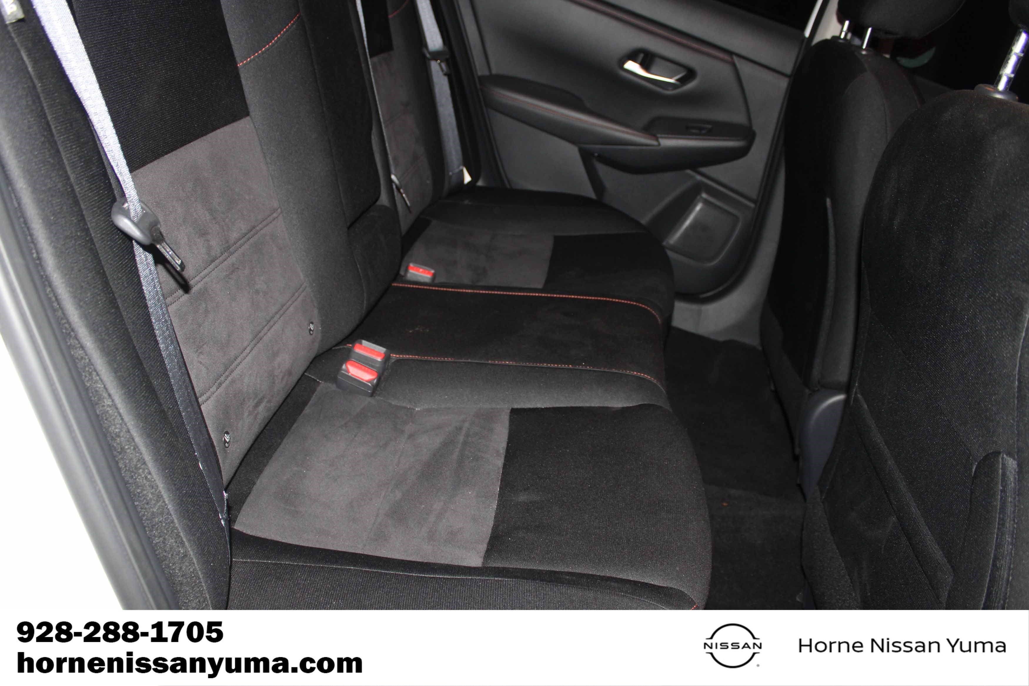 Certified 2025 Nissan Sentra SR FWD image 7