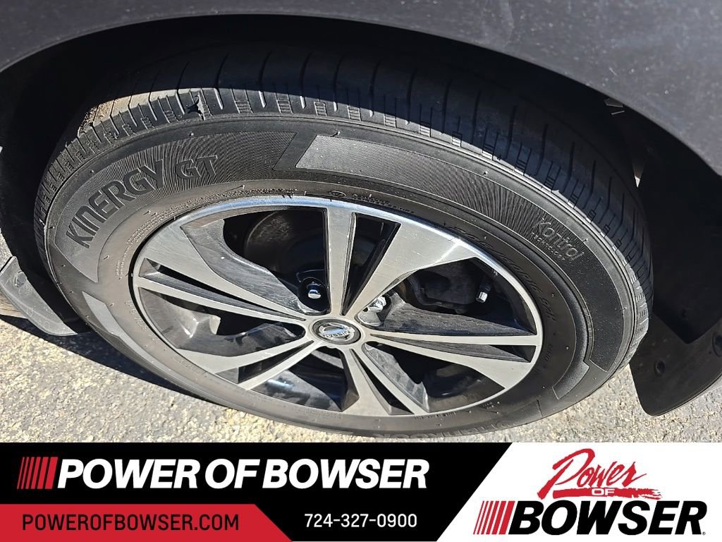 Used 2023 Nissan Sentra SV w/ All-Weather Package image 7