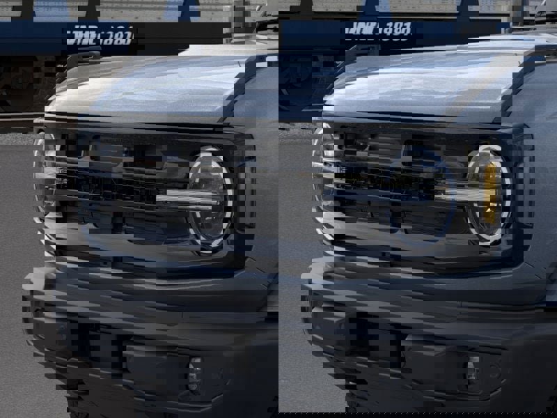 New 2025 Ford Bronco Outer Banks image 19