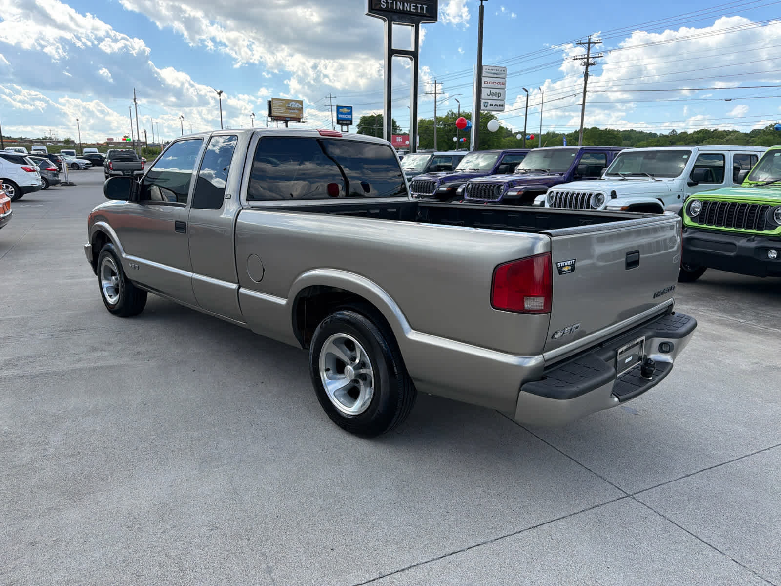 Used 2003 Chevrolet S10 Pickup LS RWD image 6