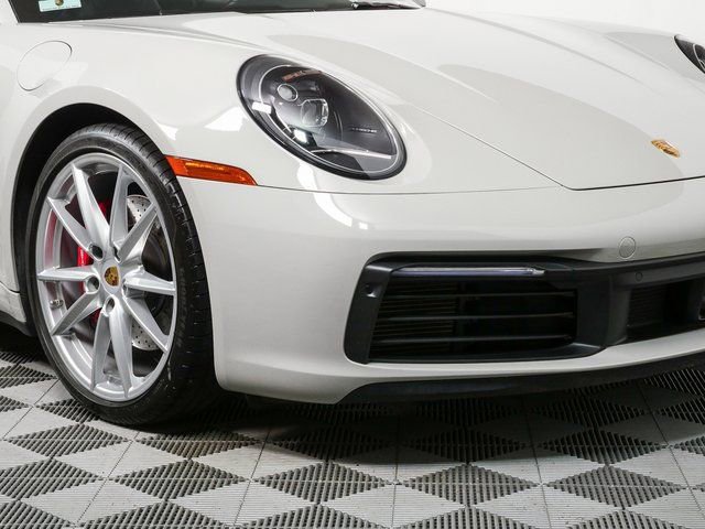 Certified 2020 Porsche 911 Carrera S RWD image 36