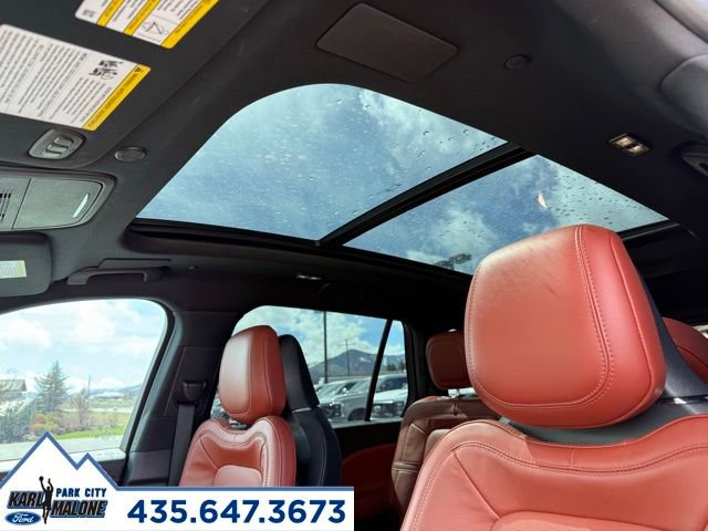 Used 2025 Lincoln Aviator Reserve w/ Equipment Group 201A image 24