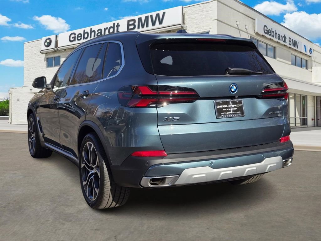 New 2026 BMW X5 xDrive50e w/ Premium Package AWD/4WD image 7