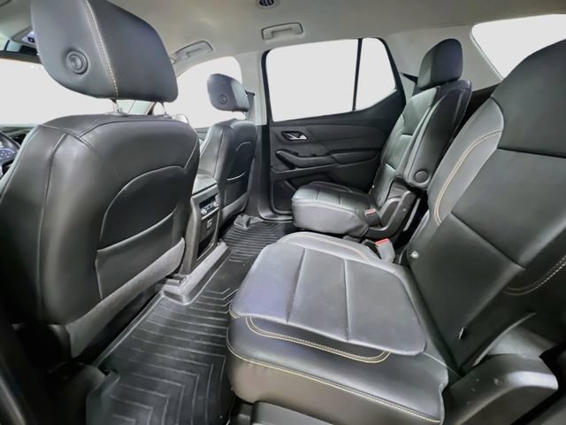 Used 2019 Chevrolet Traverse LT w/ LPO, Blackout Package FWD image 24