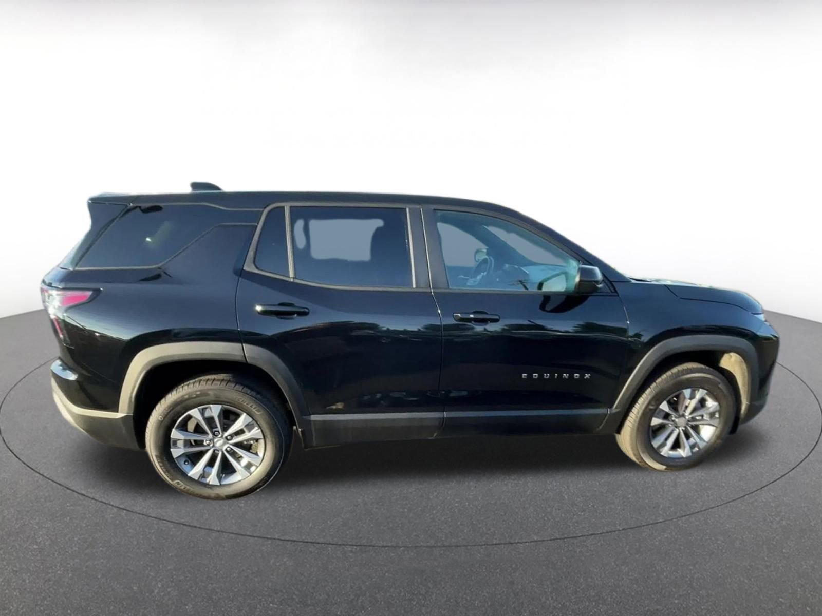 Used 2025 Chevrolet Equinox LT image 15