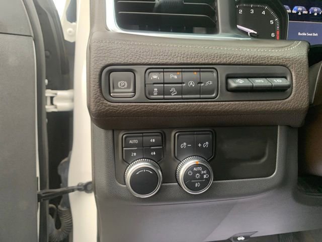 Used 2021 GMC Yukon Denali AWD/4WD image 13
