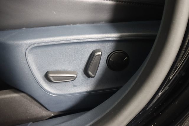 Used 2024 Ford Maverick Lariat w/ Black Appearance Package image 41