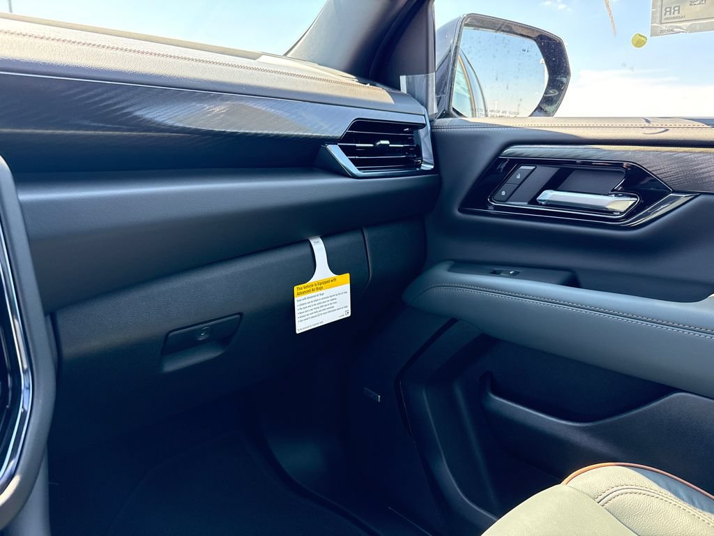 New 2026 GMC Yukon XL AT4 AWD/4WD image 26