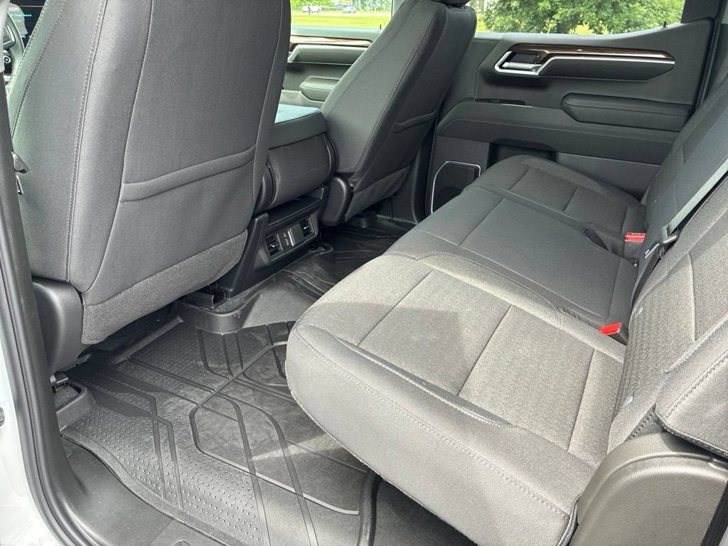 New 2026 Chevrolet Silverado 1500 RST AWD/4WD image 24