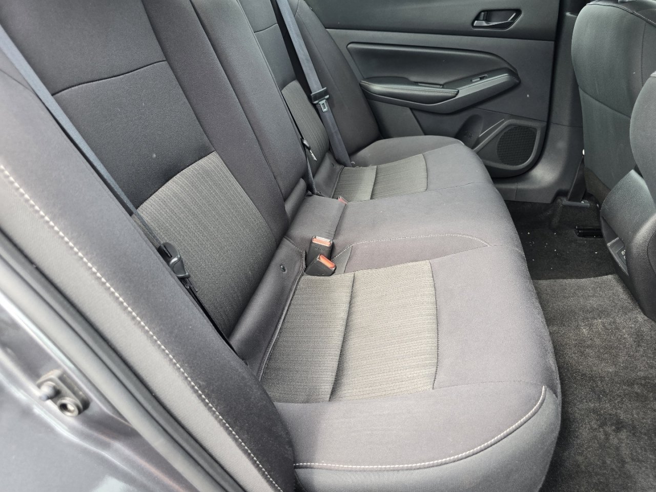 Used 2024 Nissan Altima 2.5 SV AWD/4WD image 17