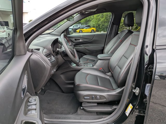 Used 2023 Chevrolet Equinox RS w/ RS Leather Package image 16
