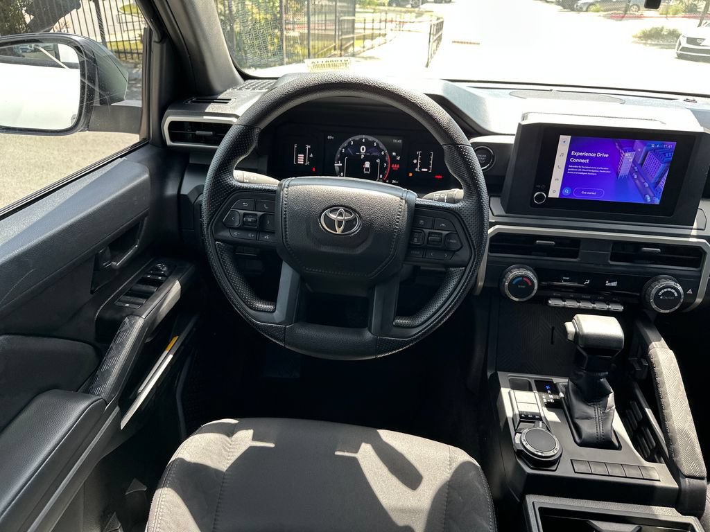 Used 2025 Toyota Tacoma SR AWD/4WD image 31