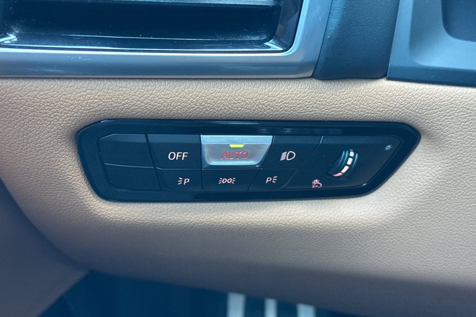 Certified 2023 BMW 840i Gran Coupe RWD image 37