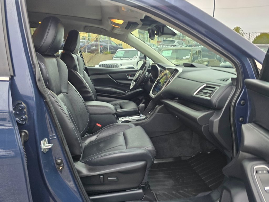 Used 2023 Subaru Ascent Limited w/ Technology Package AWD/4WD image 12