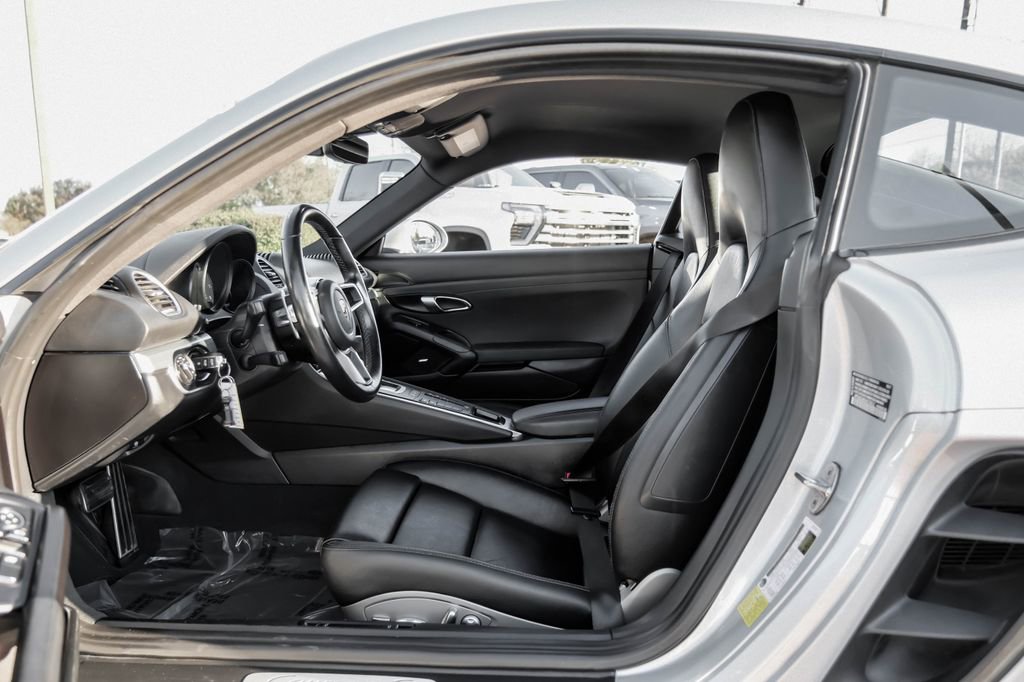 Used 2018 Porsche 718 Cayman S image 35
