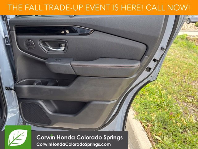 New 2026 Honda Pilot TrailSport image 19