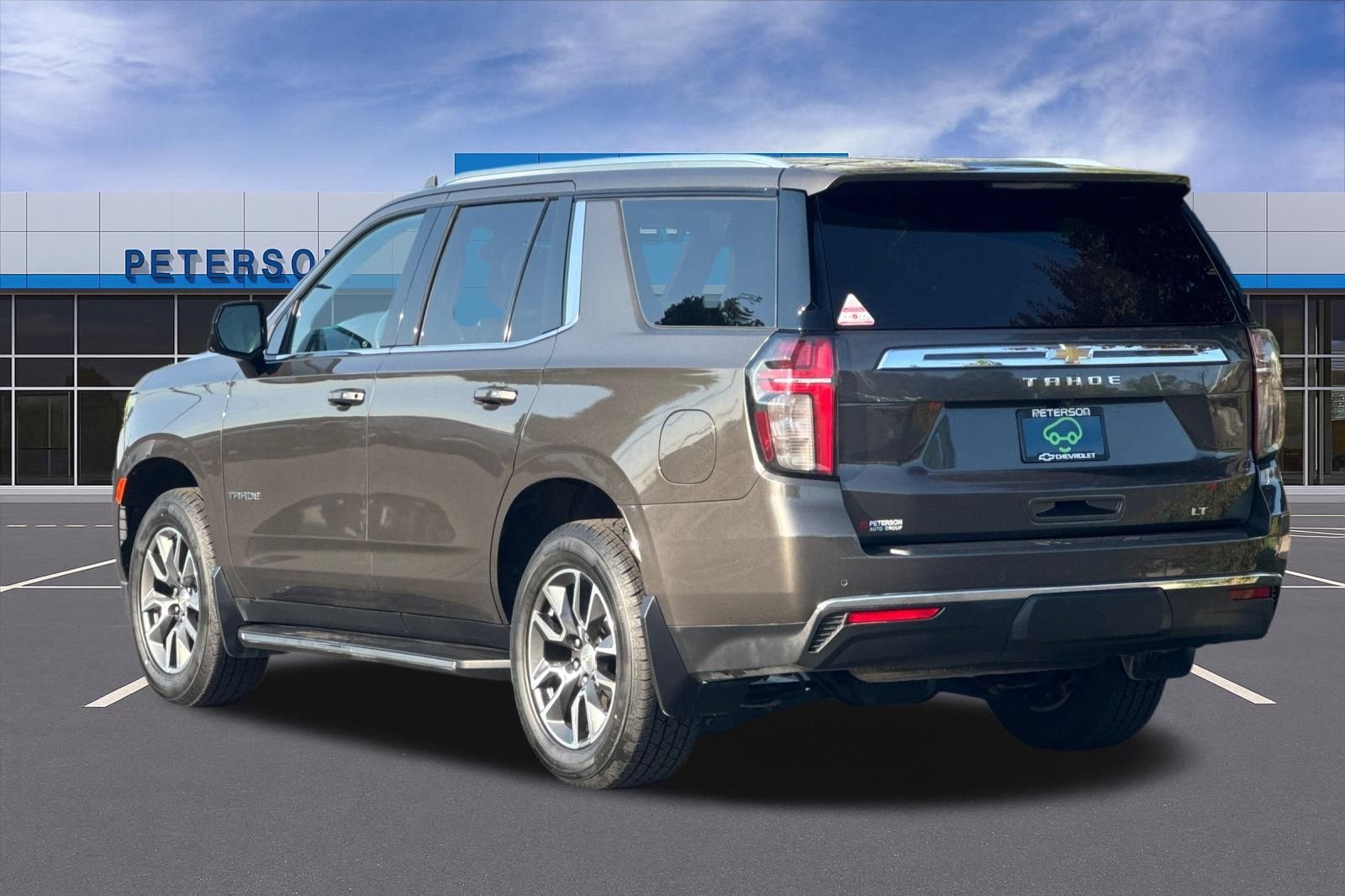 Certified 2021 Chevrolet Tahoe LT w/ LT Signature Package AWD/4WD image 6
