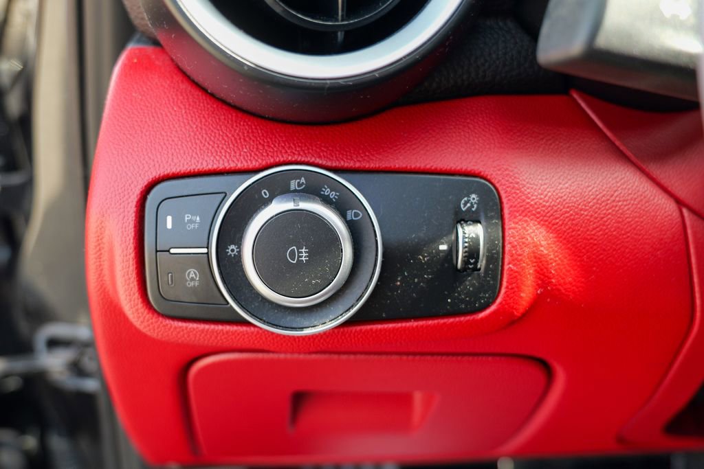 Used 2020 Alfa Romeo Giulia Ti Sport w/ Quick Order Package 22S Sport image 42