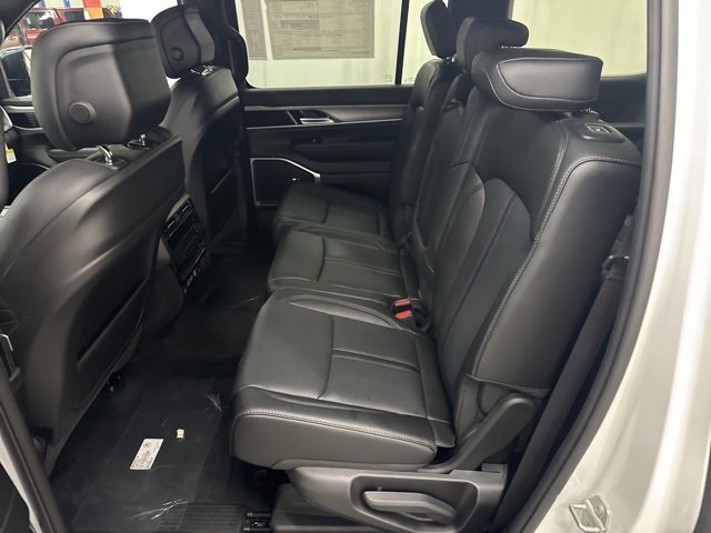 New 2025 Jeep Wagoneer Series II w/ Premium Group I image 5