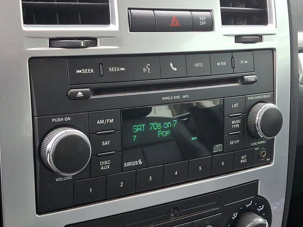 Used 2010 Chrysler 300 Touring image 19