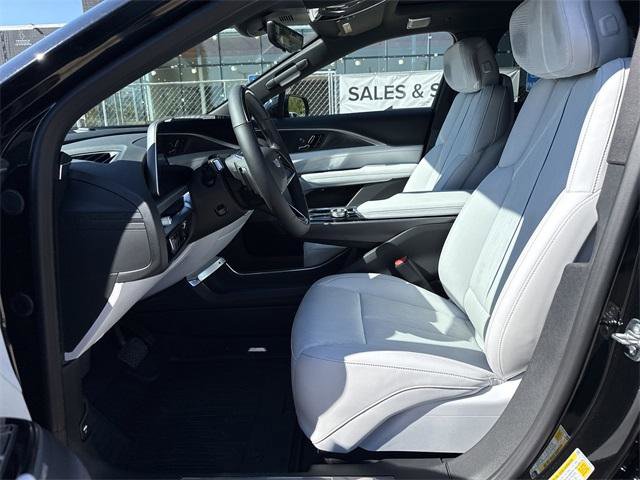 New 2026 Cadillac Lyriq Premium Luxury image 9