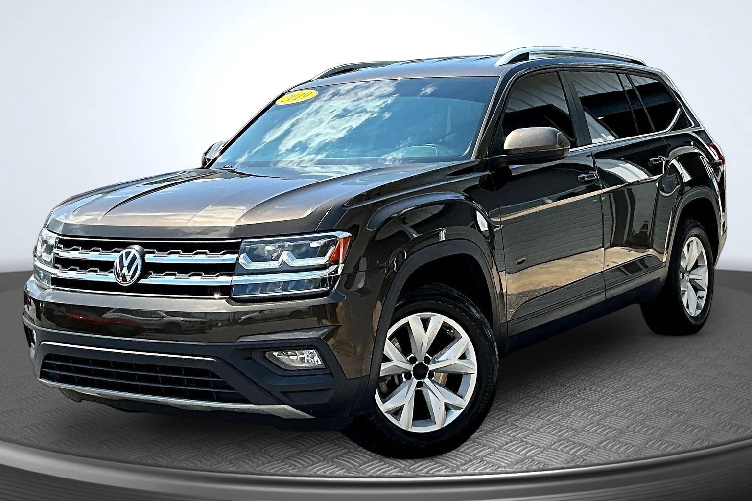 Used 2019 Volkswagen Atlas SE w/ Towing Package