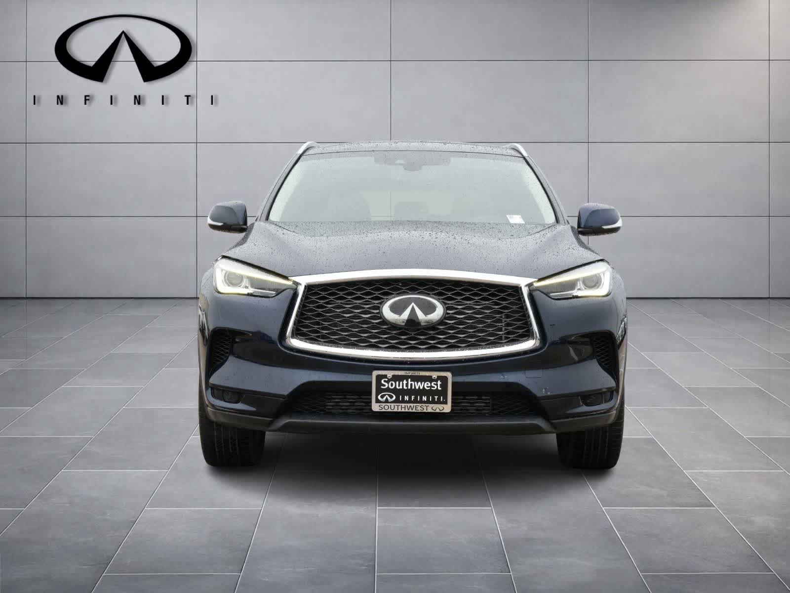 Certified 2023 INFINITI QX50 Luxe w/ Cargo Package FWD image 2
