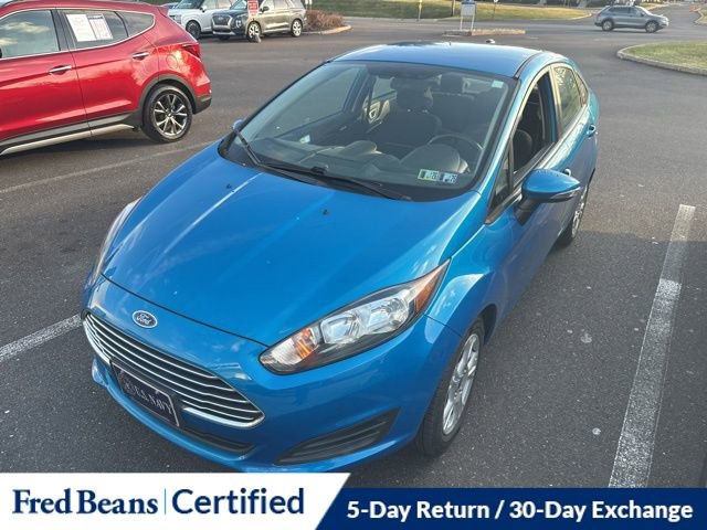 Used 2014 Ford Fiesta SE w/ Comfort Package image 2