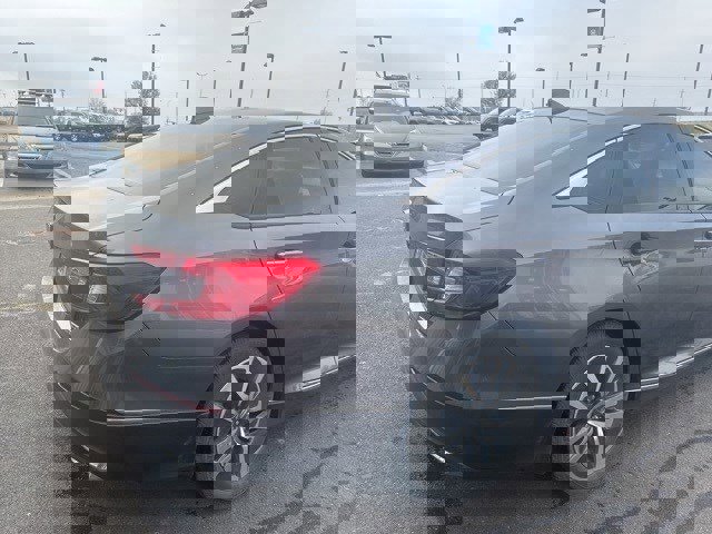 Used 2020 Honda Accord EX-L image 6