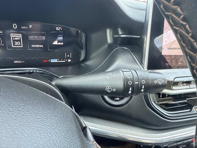 Used 2022 Jeep Compass Limited w/ (RED) Package image 35