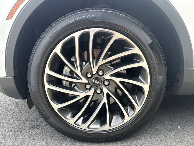 Used 2020 Lincoln Nautilus Reserve w/ Equipment Group 201A AWD/4WD image 10