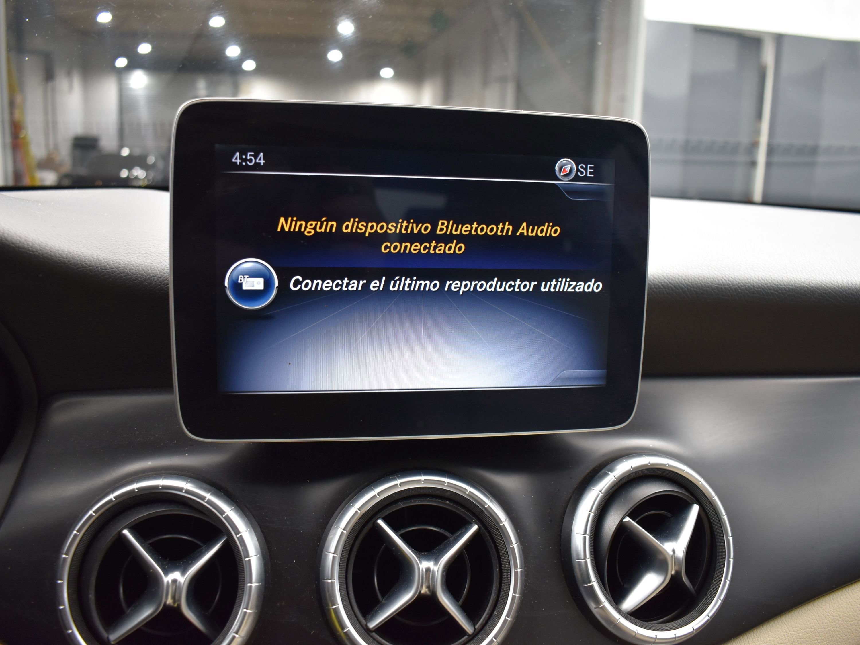 Used 2019 Mercedes-Benz CLA 250 4MATIC image 13