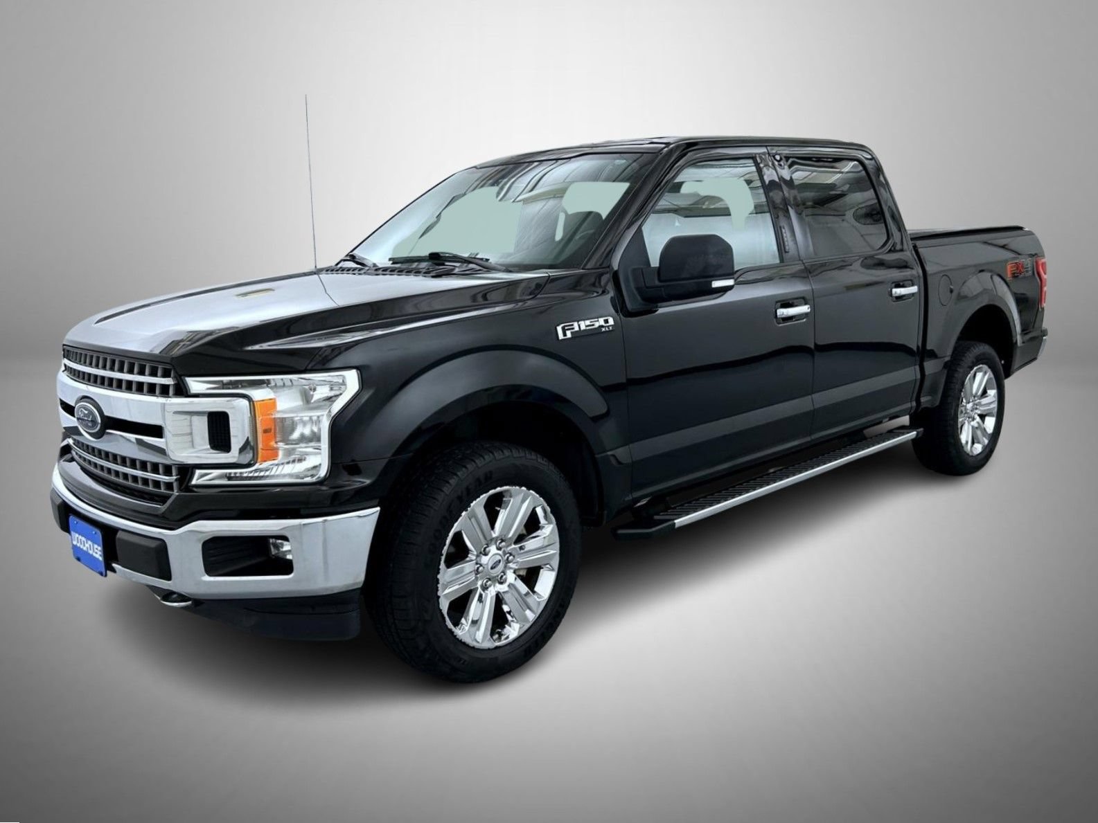 Used 2018 Ford F150 XLT w/ Equipment Group 302A Luxury AWD/4WD image 1
