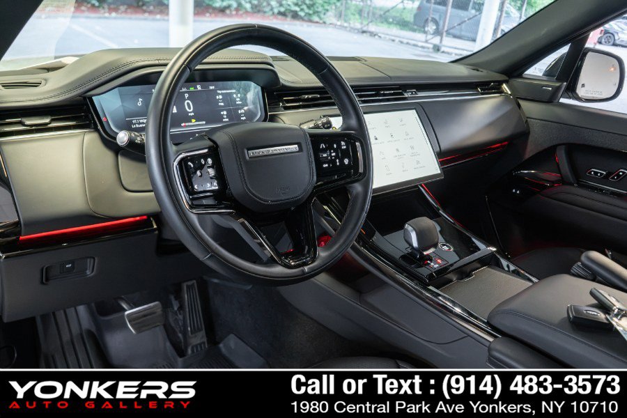 Used 2024 Land Rover Range Rover Sport Dynamic SE AWD/4WD image 38