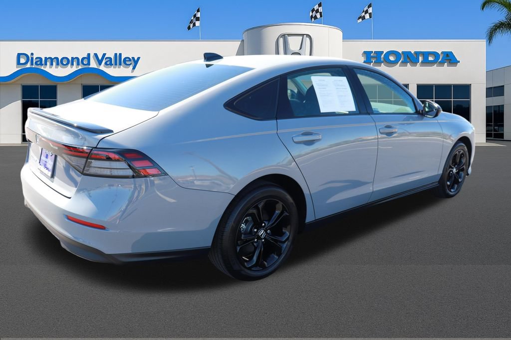Certified 2025 Honda Accord SE image 7
