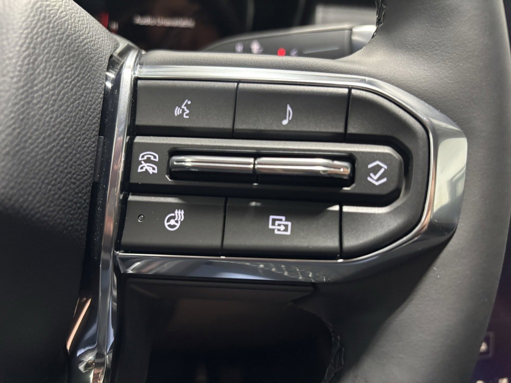 New 2026 GMC Terrain Denali w/ LPO, Floor Liner Package image 15