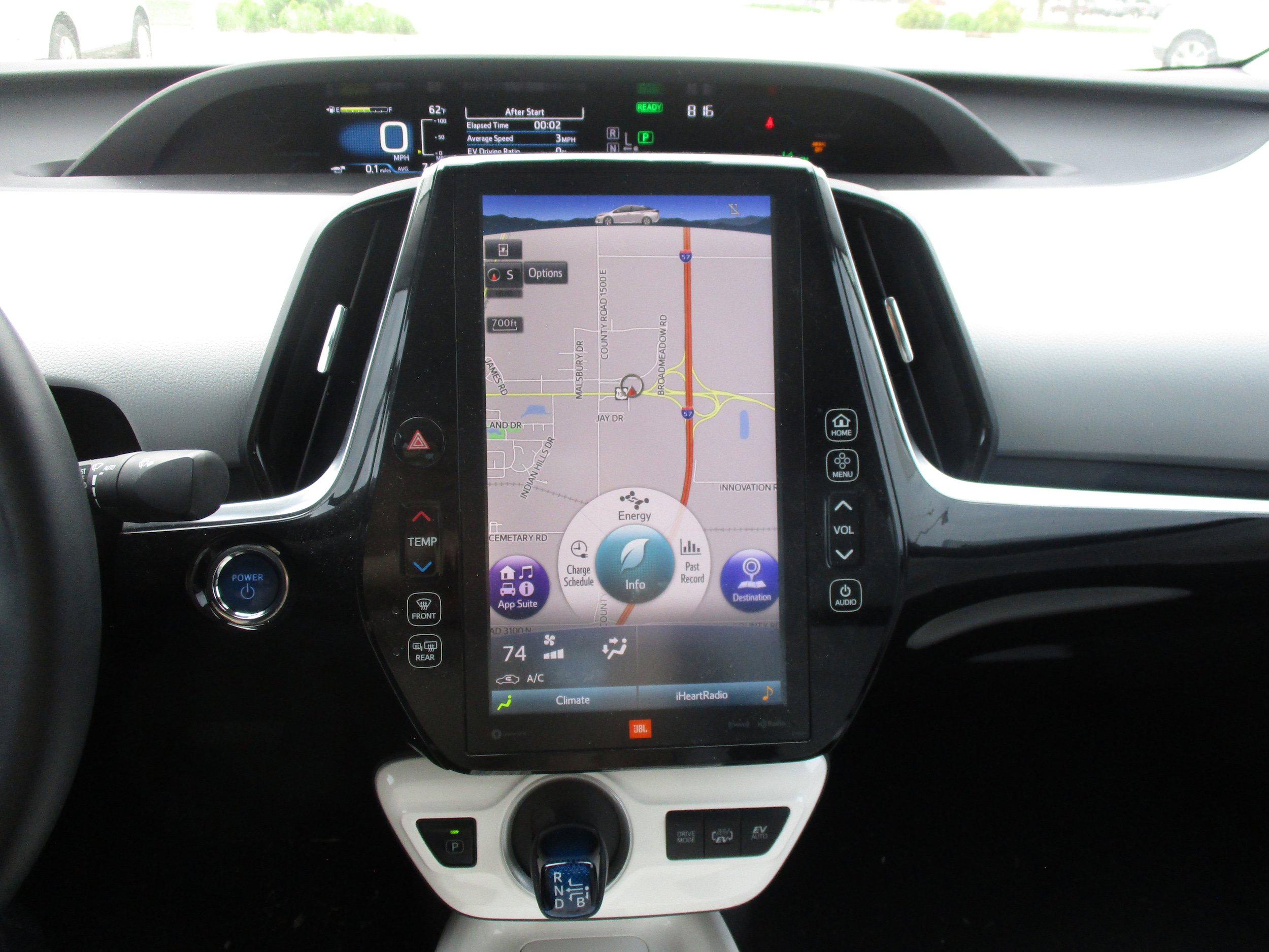 Used 2018 Toyota Prius Prime Advanced w/ Carpet Mat Package FWD image 12