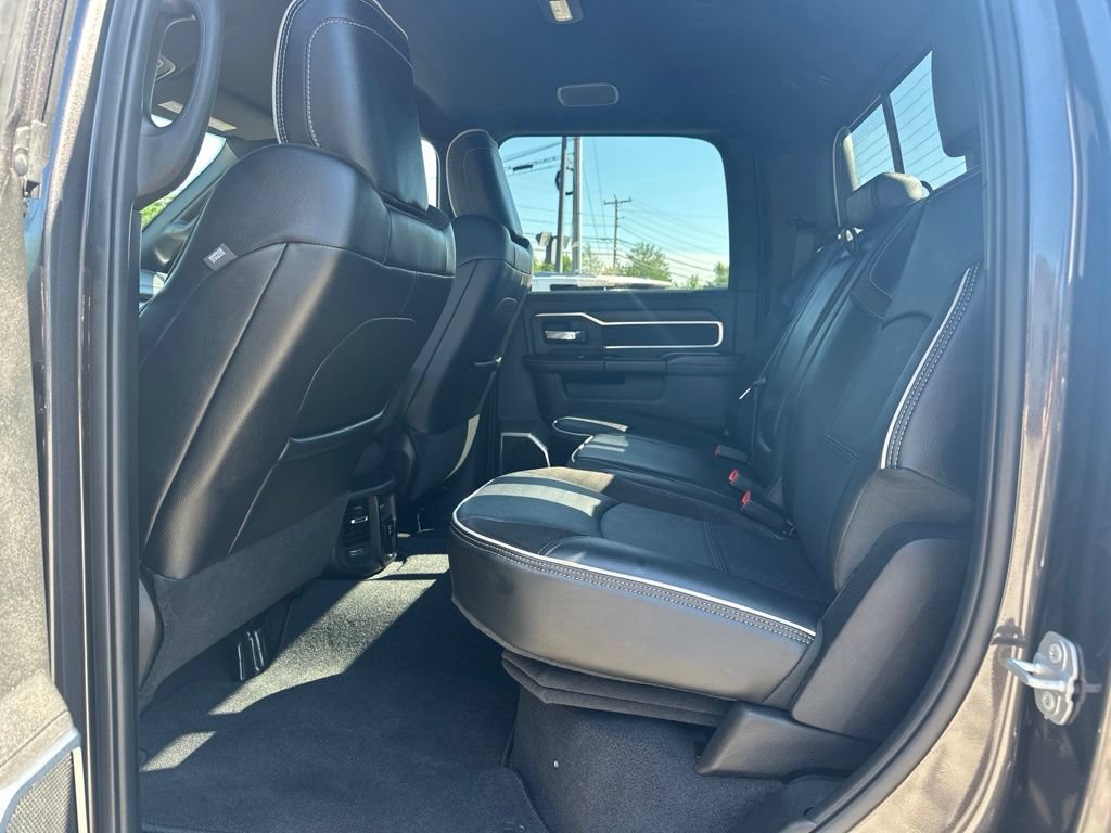 Used 2026 RAM 2500 Laramie AWD/4WD image 32