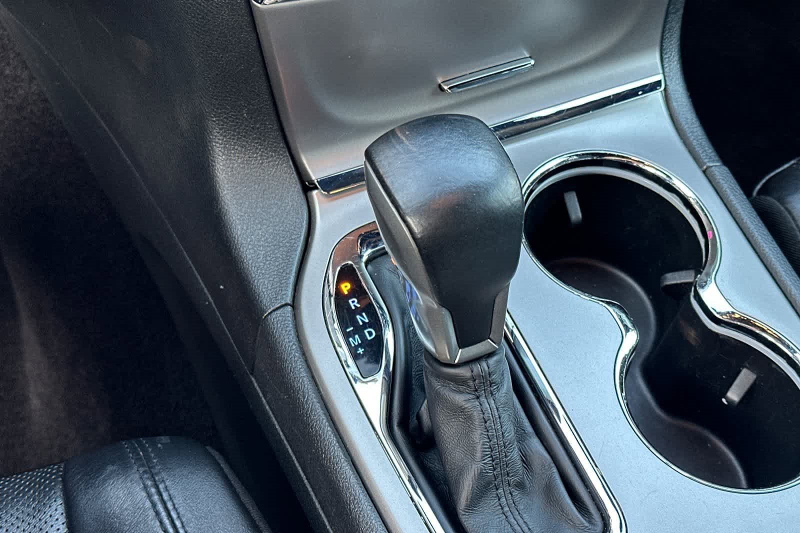 Used 2019 Jeep Grand Cherokee Limited w/ Luxury Group II image 21