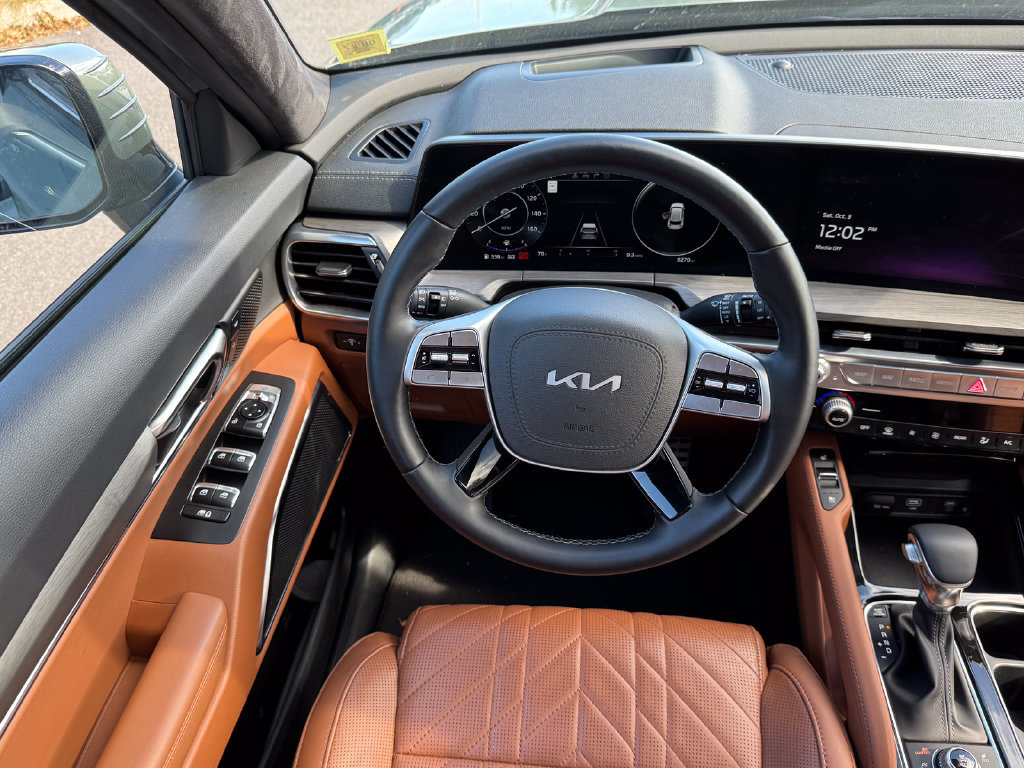 Used 2025 Kia Telluride SX Prestige X-Line AWD/4WD image 12