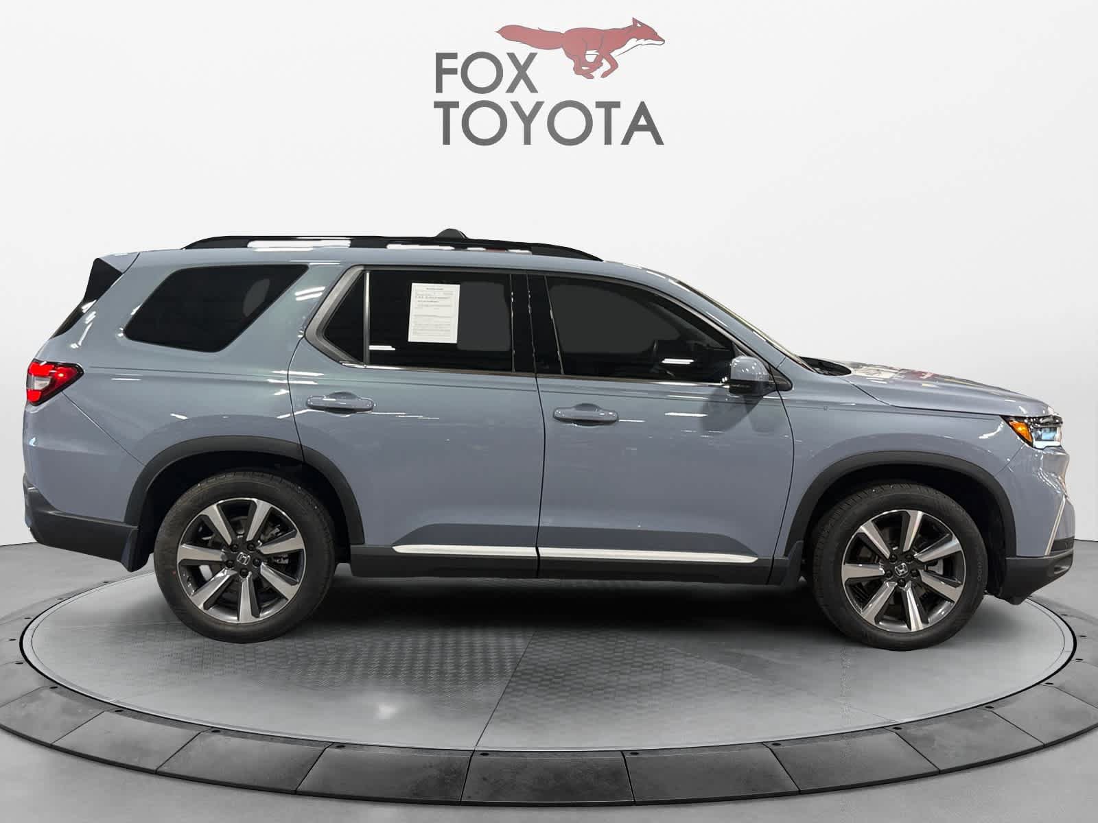 Used 2024 Honda Pilot Touring image 7