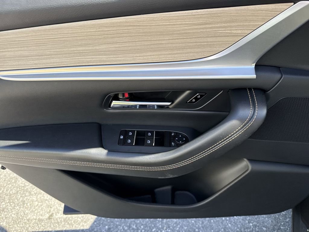 Certified 2025 MAZDA CX-90 3.3 Turbo w/ Preferred Package image 40